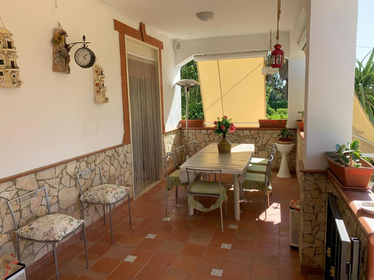 Lodico Country House Каникатти Экстерьер фото